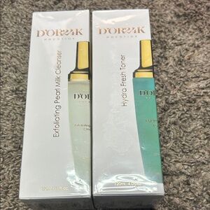 D'Or Skincare Hydra Fresh Toner - Gold and Green
